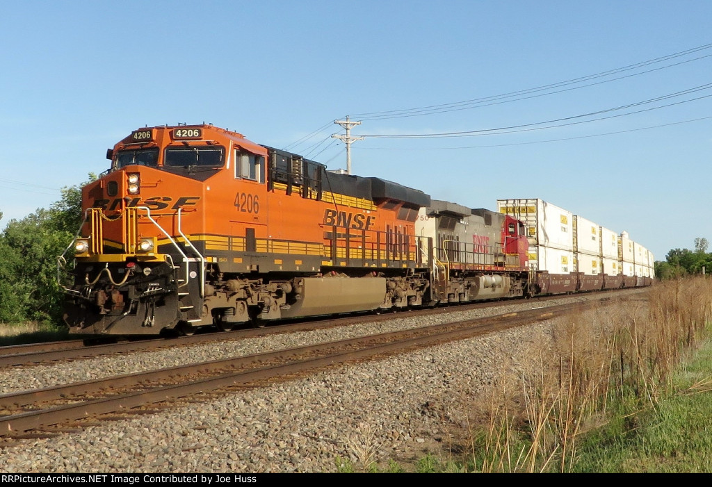 BNSF 4206 East